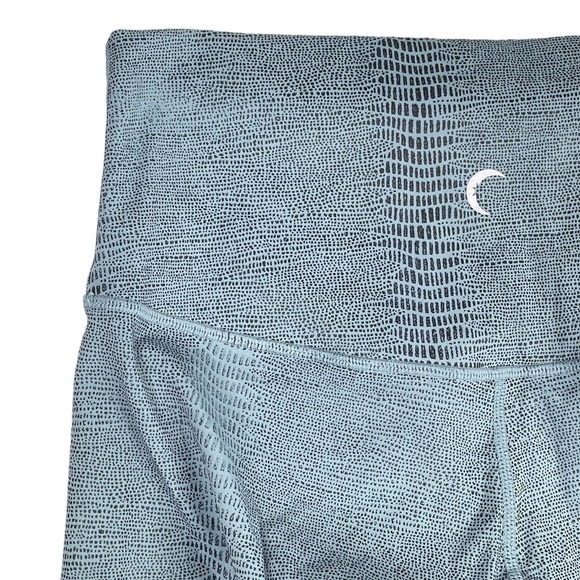 Zyia Leggings Womens Medium High Rise 7/8 Animal Print Gym Work Out Stretch - Picture 7 of 10